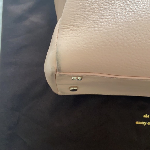 Light pink Kate Spade shoulder bag. - Picture 5 of 8